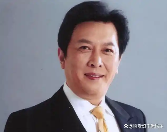 一代戏骨唐国强从奶油小生到表演巨匠演艺之路的辉煌与曲折