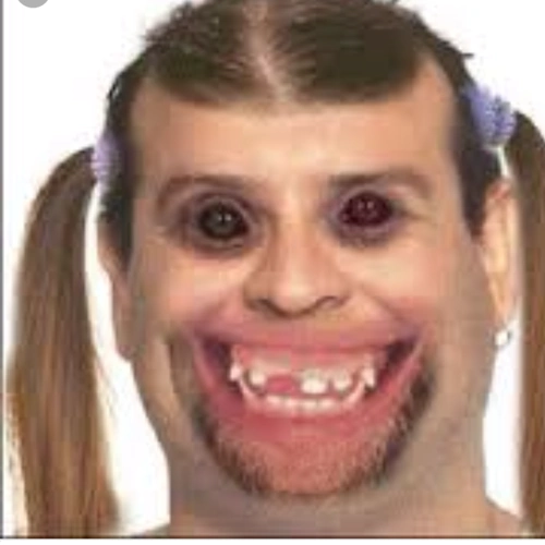 青年问禅师:"大家都说我丑,我真的很丑吗?