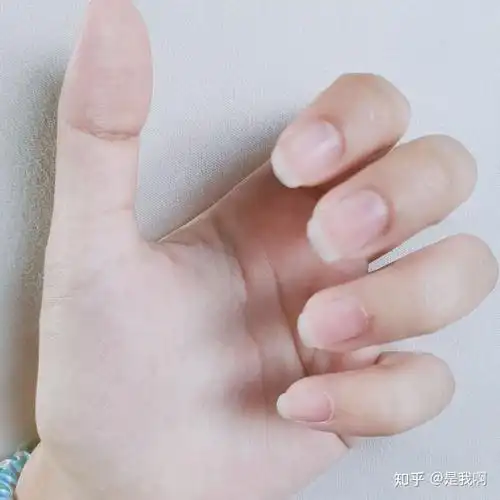 留长指甲的女生会觉得不方便吗? - 知乎