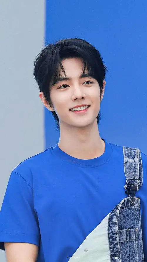 肖战蓝t背带裤##肖战rio全球品牌代言人