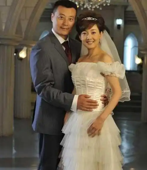 4位嫁入豪门的女明星,但是都很低调从来不炫富|胡静|海清|郭晶晶|娱乐