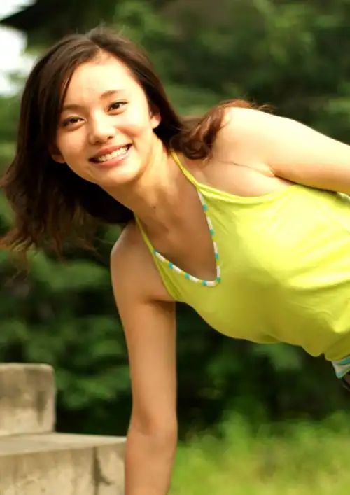 资料图片话剧狂恋高跟鞋演员唐静