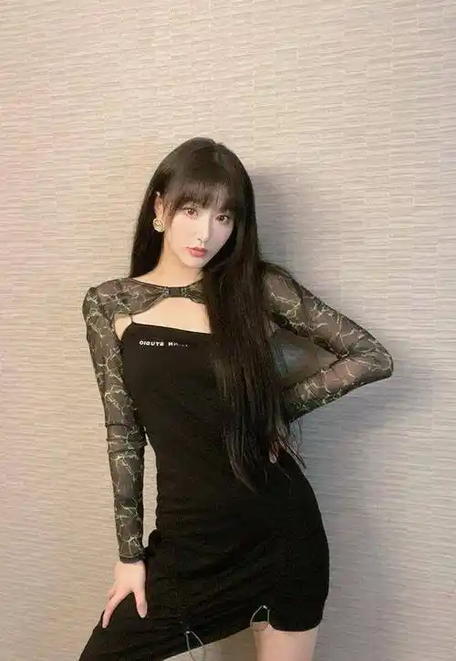 原创家境普通孔雪儿吃鱼子酱被嘲上综艺被说活该败给资本