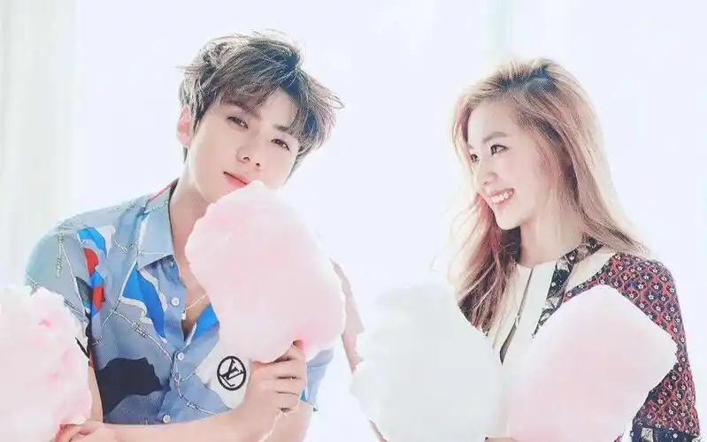 【吴世勋 x irene】 hi, hello — 甜甜甜,看完让人想恋爱!