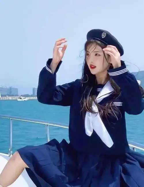 时髦办适合jk的女明星海边的杨超越1