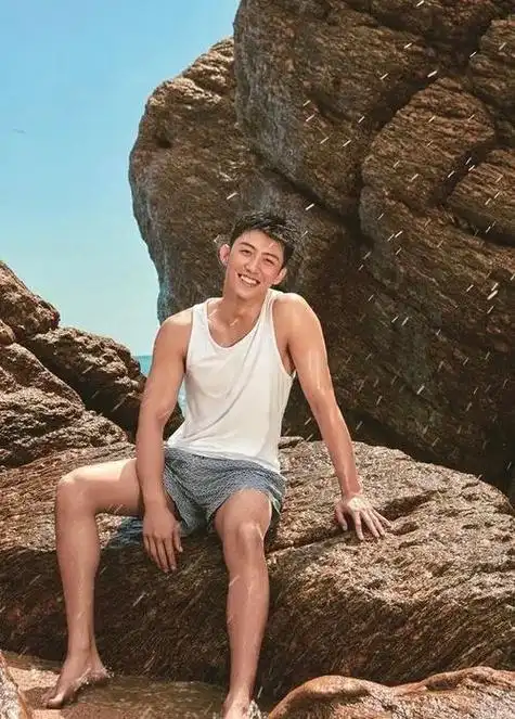 黄景瑜公园健身