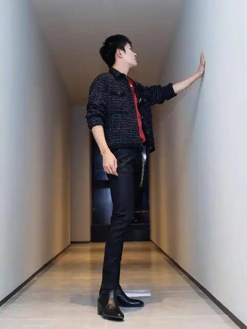 王一博穿高跟鞋又怎么了