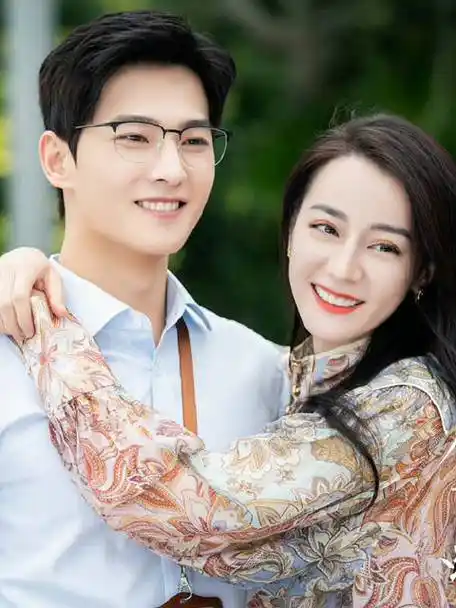 杨洋迪丽热巴说好久不见