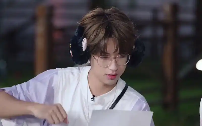 有点缺氧!付思超嘶吼版《不想长大》看呆队友