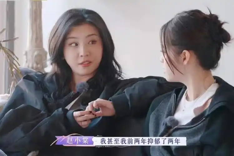 欧阳娜娜回应3年前叫陈伟霆"爸爸",称被误解,可网友不买账_腾讯新闻