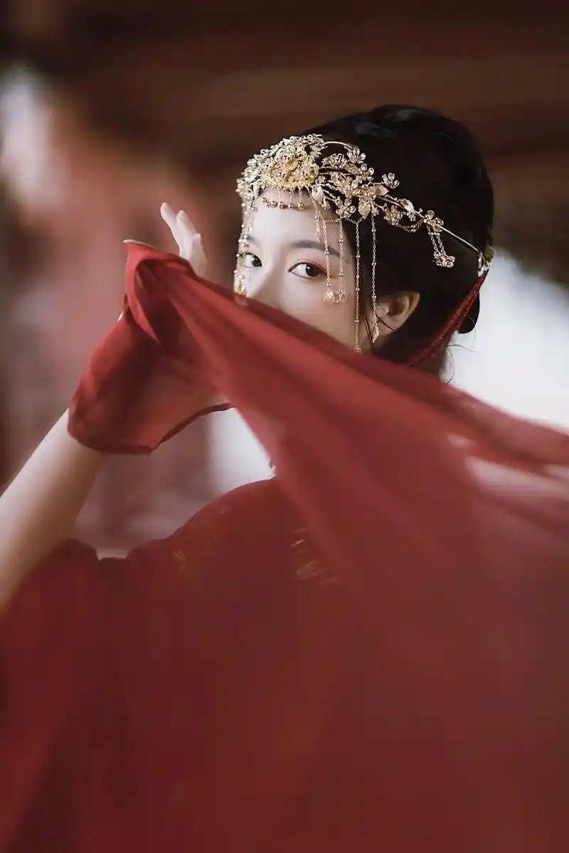 这个音乐,满足了我对古风女主的幻想.#苍兰诀 #昆明写真 # - 抖音