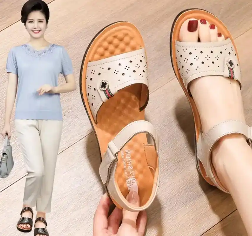 8i8妈妈凉鞋夏季2022新款时尚真皮 中老年女中年舒适平底 - 抖音