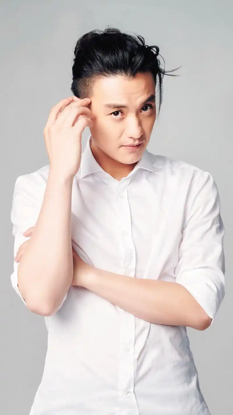 一组周一围的硬照壁纸,周老师的气质和颜值真的无敌,最后一张!