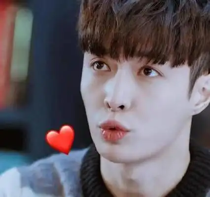 67张艺兴是不是恋爱了(张艺兴会和粉丝谈恋爱吗)_字当网