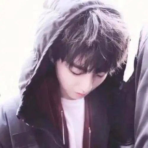 好久没更新了王俊凯头像