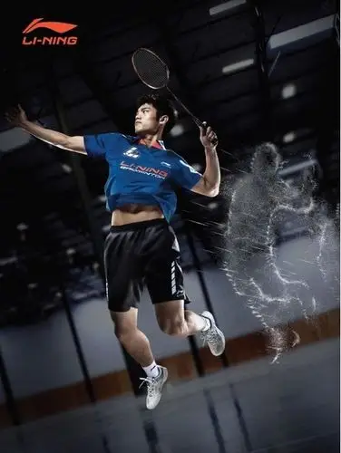 100% 特点介绍 中国羽毛球队比赛装备,林丹参加苏迪曼杯时所穿比赛服