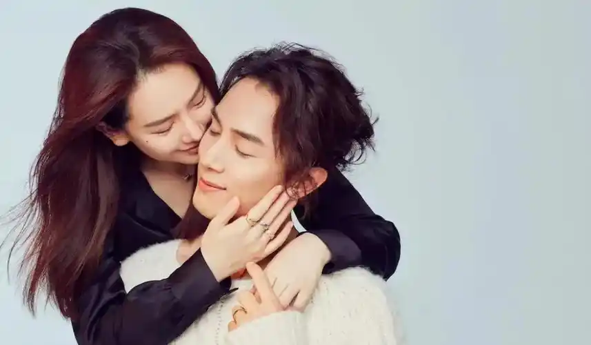 戚薇李承铉相互关爱与理解,向我们展示爱情该有的样子_时期_电话_舞台
