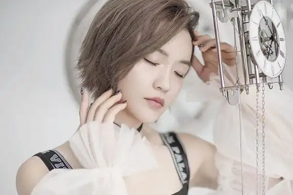 庄心妍个人资料简介及图片