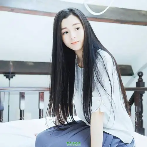 2017款女生长头发造型