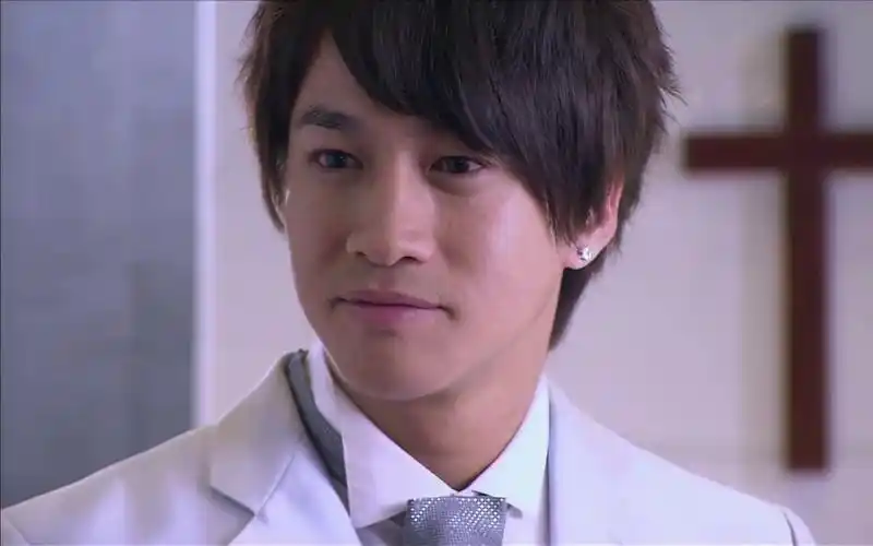 《泡沫之夏》全球首播十周年纪念mv/假面/何润东