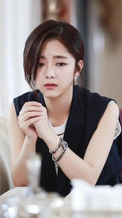 《狐狸的夏天》剧照,高清图片,手机锁屏桌面-壁纸族