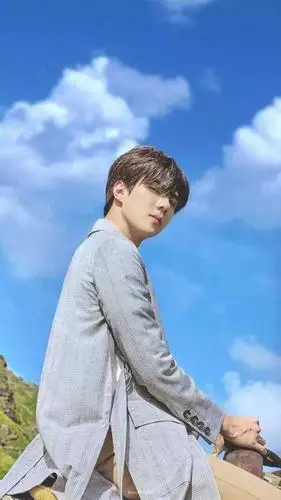 爱豆壁纸系 吴世勋高清壁纸无水印