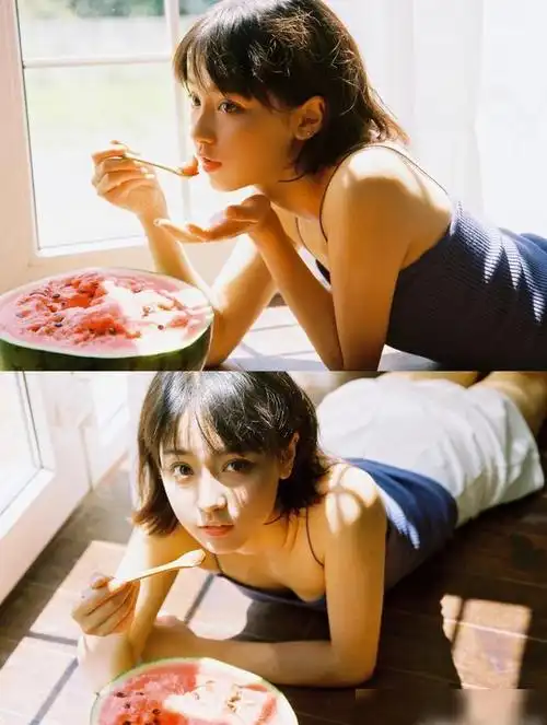 爱情公寓5诸葛大力饰演者成果的极品写真第二波