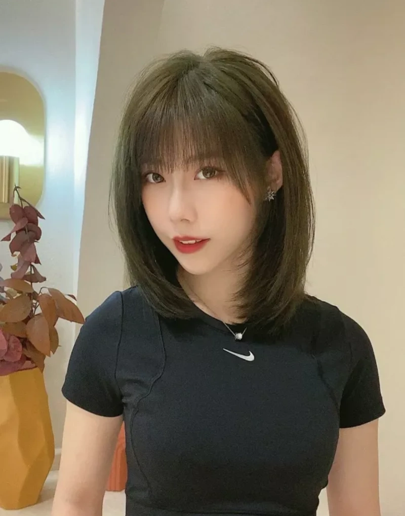 锁骨发发型19款一看就很喜欢瘦脸时尚不夸张