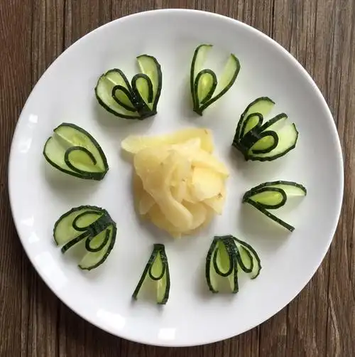 茉莉的太阳花做的漂亮的黄瓜围片