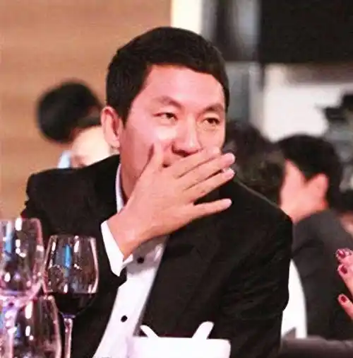 三女二男的爱恨纠葛,细说李小冉,大姐和殷桃的"重叠"爱情_孙东海_女