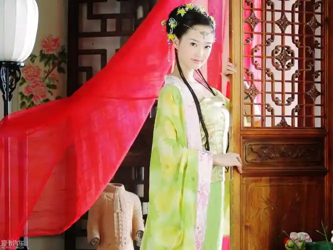 古装美女--琴瑟缘(高清大图)!