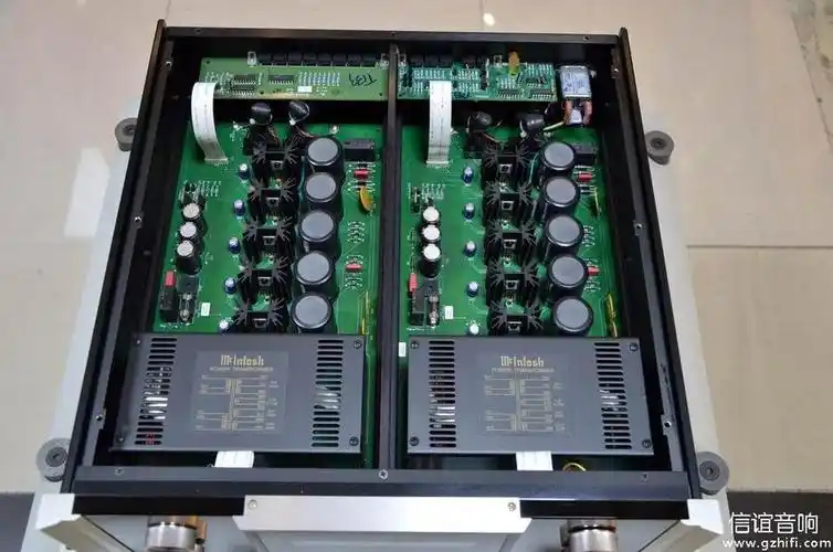 美国mcintosh麦景图c1000分体电源旗舰胆前级
