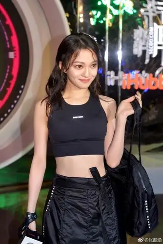 保持体重不长肉!张韶涵4招冻龄去水肿瘦身法