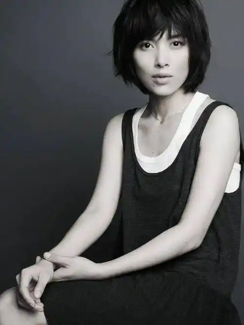 李佳_妻子_漂亮