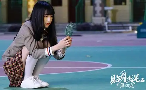 贴身校花2热播snh48张语格花式演绎吃醋少女