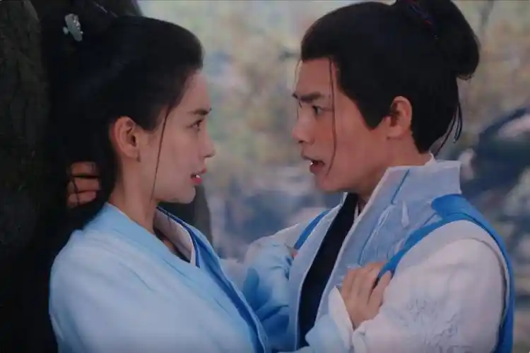 男演员舌吻,演技引媒体批评,从女神沦落到三线明星_马天宇_合作_观众