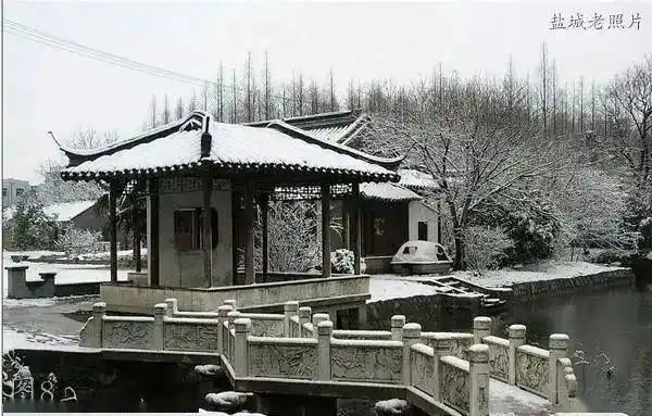 盐城阜宁老照片阜城大街园林路南门街汽车站铁军广场