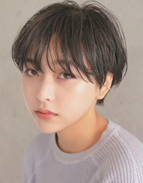 日系露耳短发 - 知乎