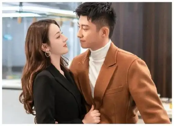 迪丽热巴演的电视剧_迪丽热巴演电视剧照片_迪巴新剧