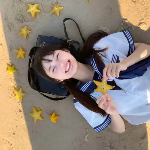 清新夏日可爱女生头像