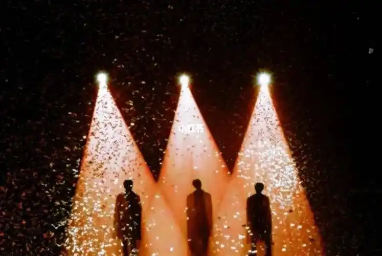 三小只,我不追星,但我知道他们的粉丝叫四叶草,我不追星,但我知道橙海