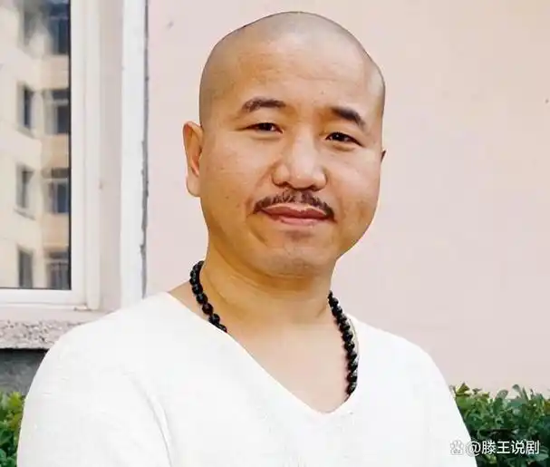 王小利与相伴7年的发妻离婚后转身娶小11岁李琳终收获幸福