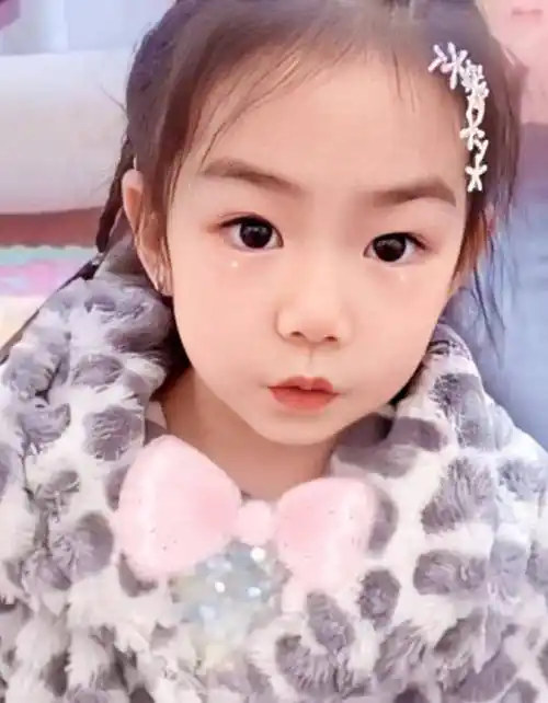 如今比妈妈还美_lucky_李乐祺_爸爸