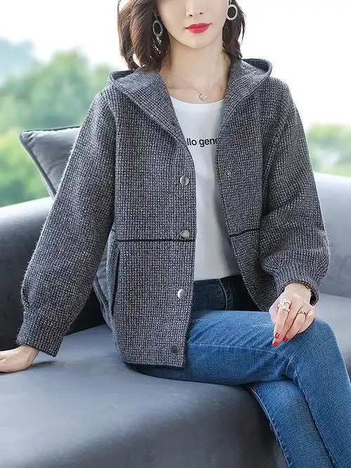 女士短外套春秋装2021年新款秋冬女装秋季今年流行上衣休闲百搭潮