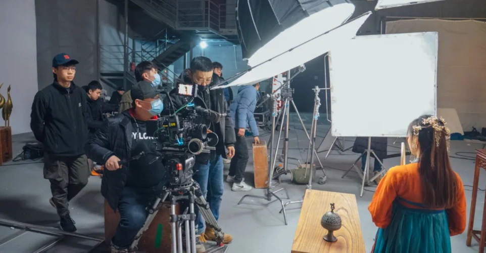 揭秘tvc广告片拍摄制作现场,哪些经验是进组才能学到的?
