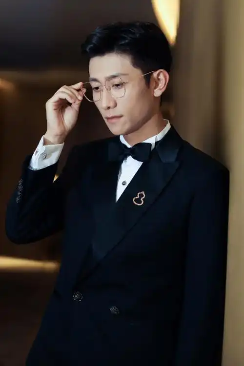 张一山0505 生日快乐