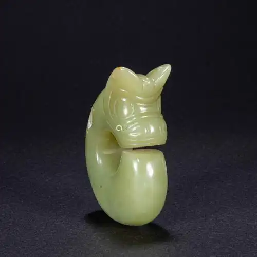 红山文化玉猪龙