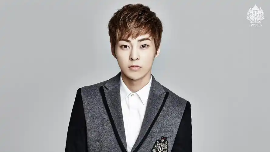 exo金珉锡明星风尚壁纸