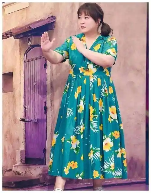 贾玲的低调实力豪宅,平凡中彰显真挚火了,接地气!_观众_挑战_作品