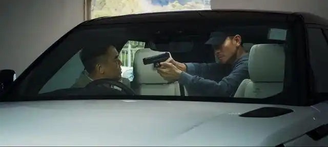 拆弹专家2票房奔10亿热度不减大场面还是在影院看过瘾